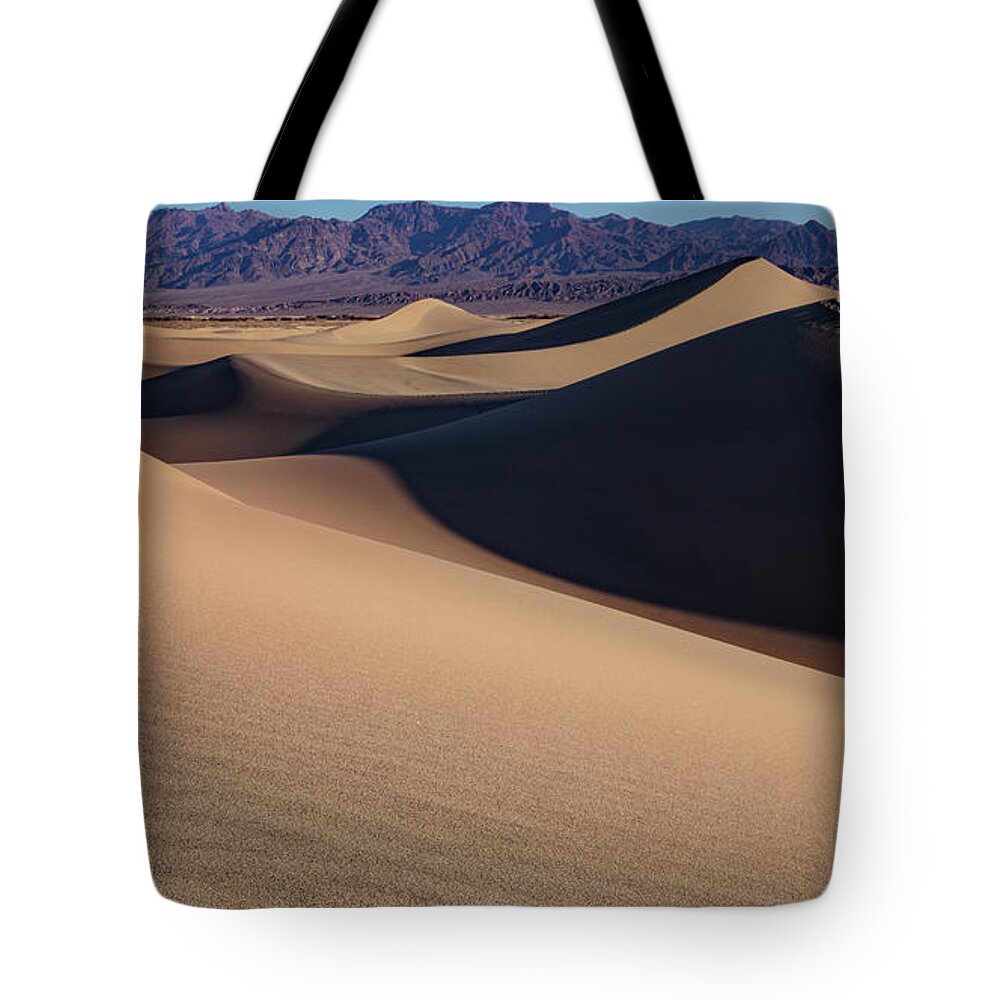 Mesquite Dunes Death Valley Tote Bag featuring the photograph Mesquite Dunes Death Valley by Dustin K Ryan