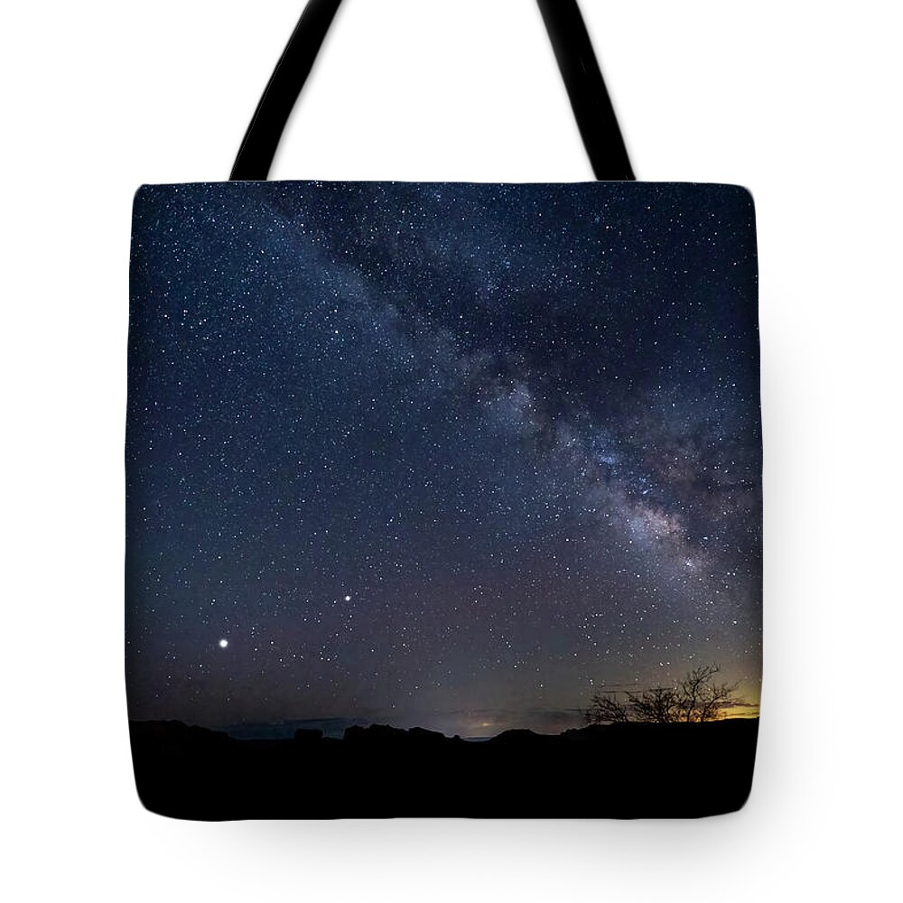  Tote Bag featuring the photograph Milky Way with Jupiter and Saturn by Al Judge