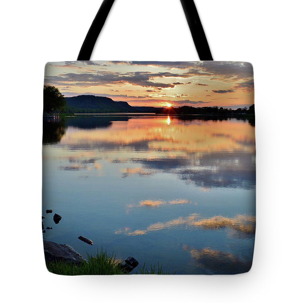 Sunset Tote Bag featuring the photograph Monday by Susie Loechler