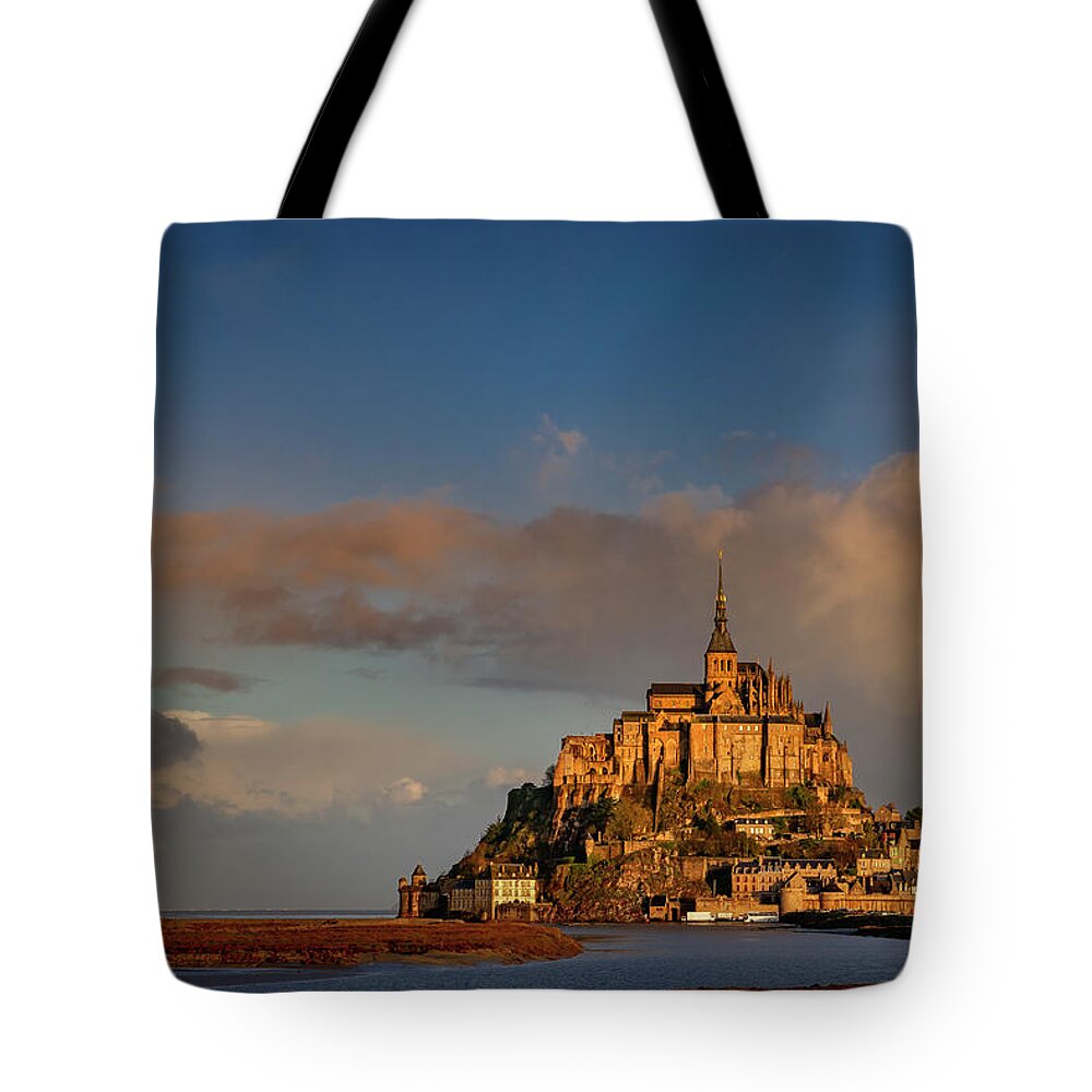 Mont-saint-michel Tote Bag featuring the photograph Mont Saint Michel - Saint Michael's Mount by Olivier Parent
