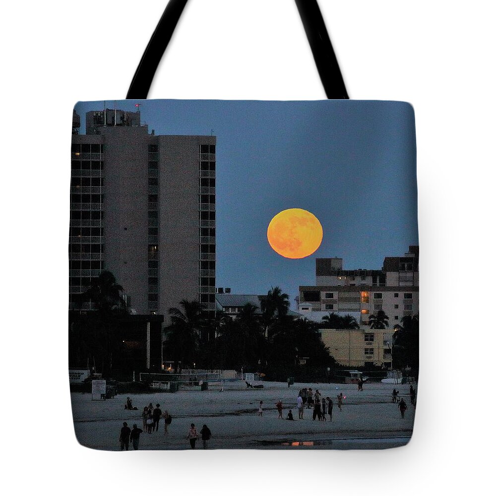 Moon Tote Bag featuring the photograph Moon Rise by Mingming Jiang