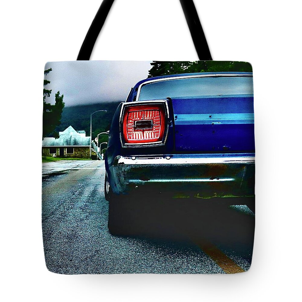 Car Tote Bag featuring the photograph Muscle car by Evan Martin