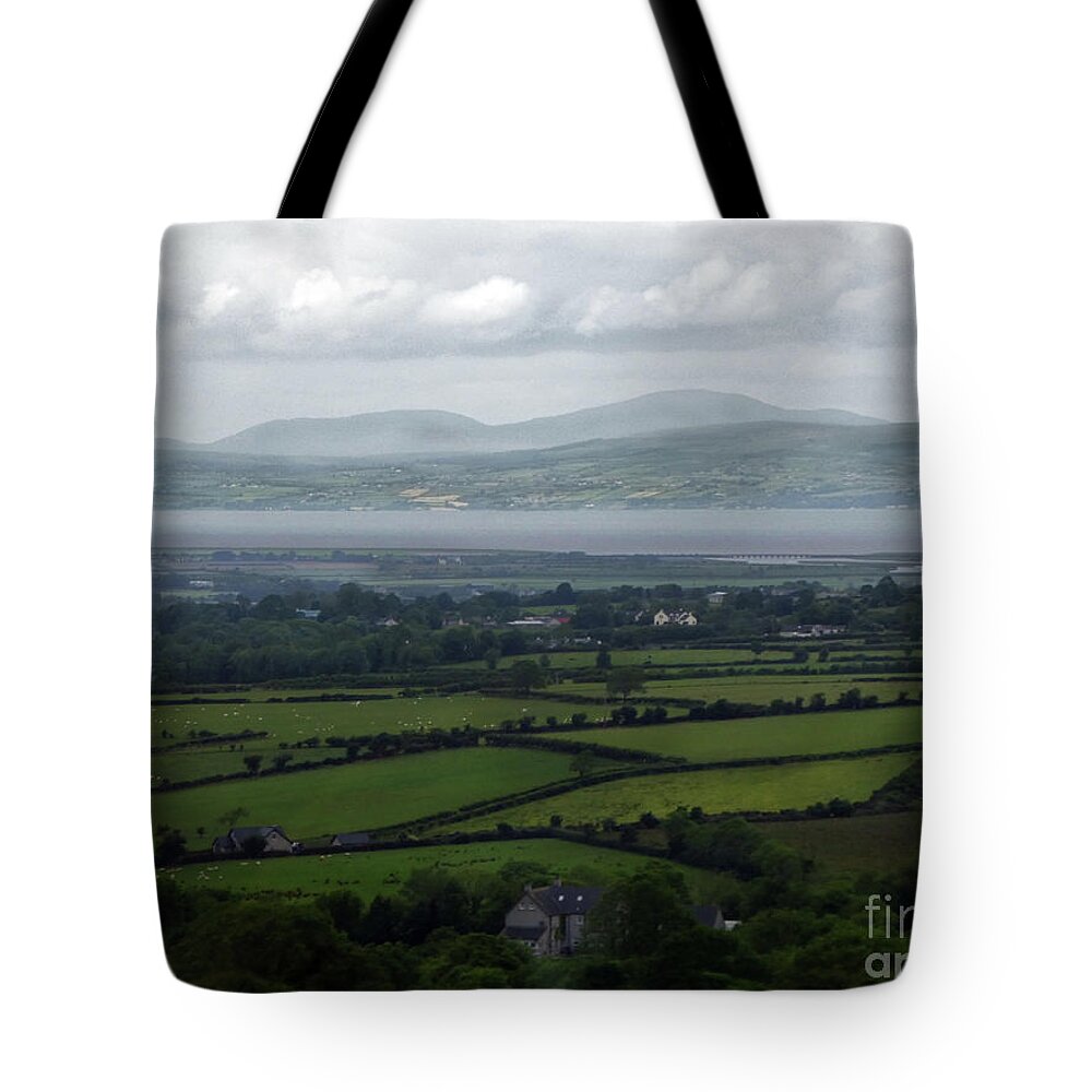 Derry Tote Bag featuring the photograph Near Derry Ireland by Cindy Murphy