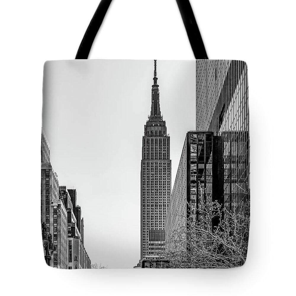 New York City Tote Bag featuring the photograph New York's Iconic Empire State Building, Black and White by Marcy Wielfaert