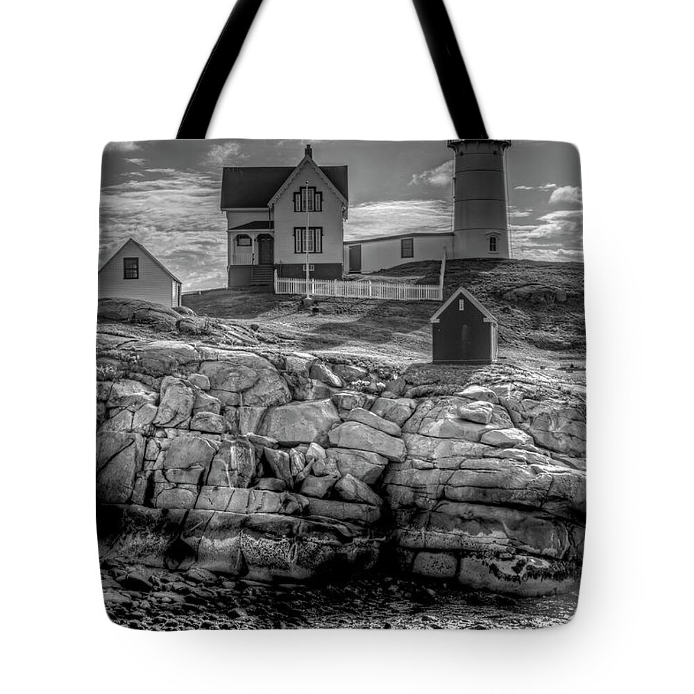 Fine Art Tote Bag featuring the photograph Nubble Lighthouse by Robert Harris