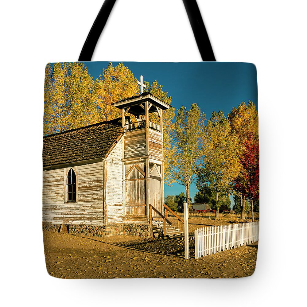 Lassen Tote Bag featuring the photograph Old Castantia Church by Mike Lee