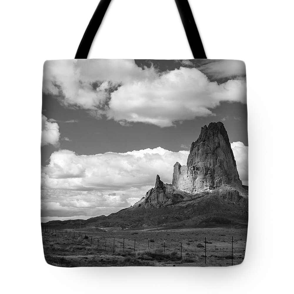 Black And White Tote Bag featuring the photograph On the Road to Monument Valley Utah by Mary Lee Dereske