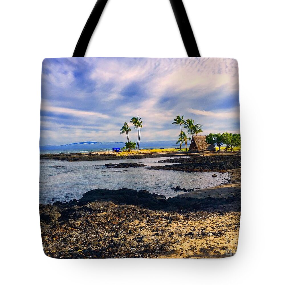 Pacific Tote Bag featuring the photograph Palms and the Pacific by Bette Phelan