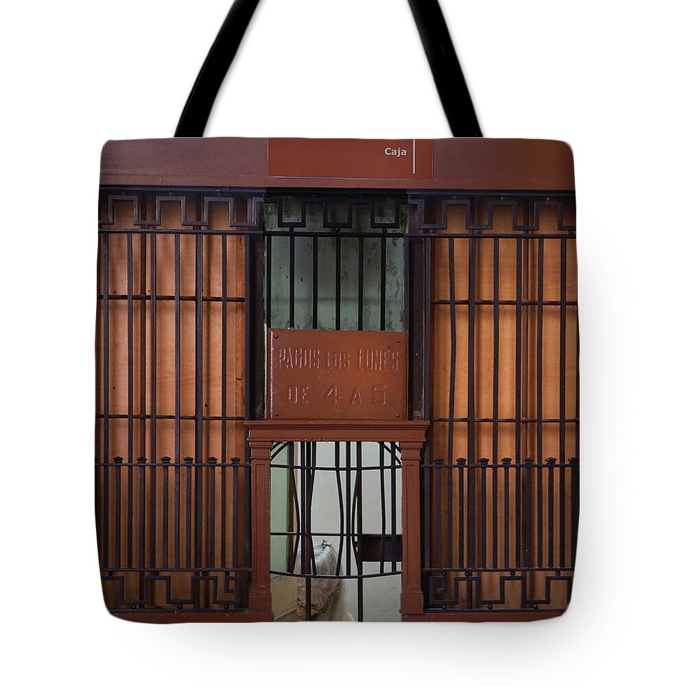 Cuba Tote Bag featuring the photograph Payday on Monday by M Kathleen Warren