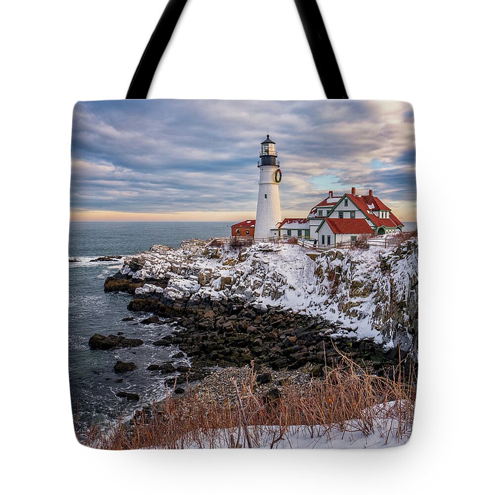 Architecture Tote Bag featuring the photograph PHL by Jeff Sinon