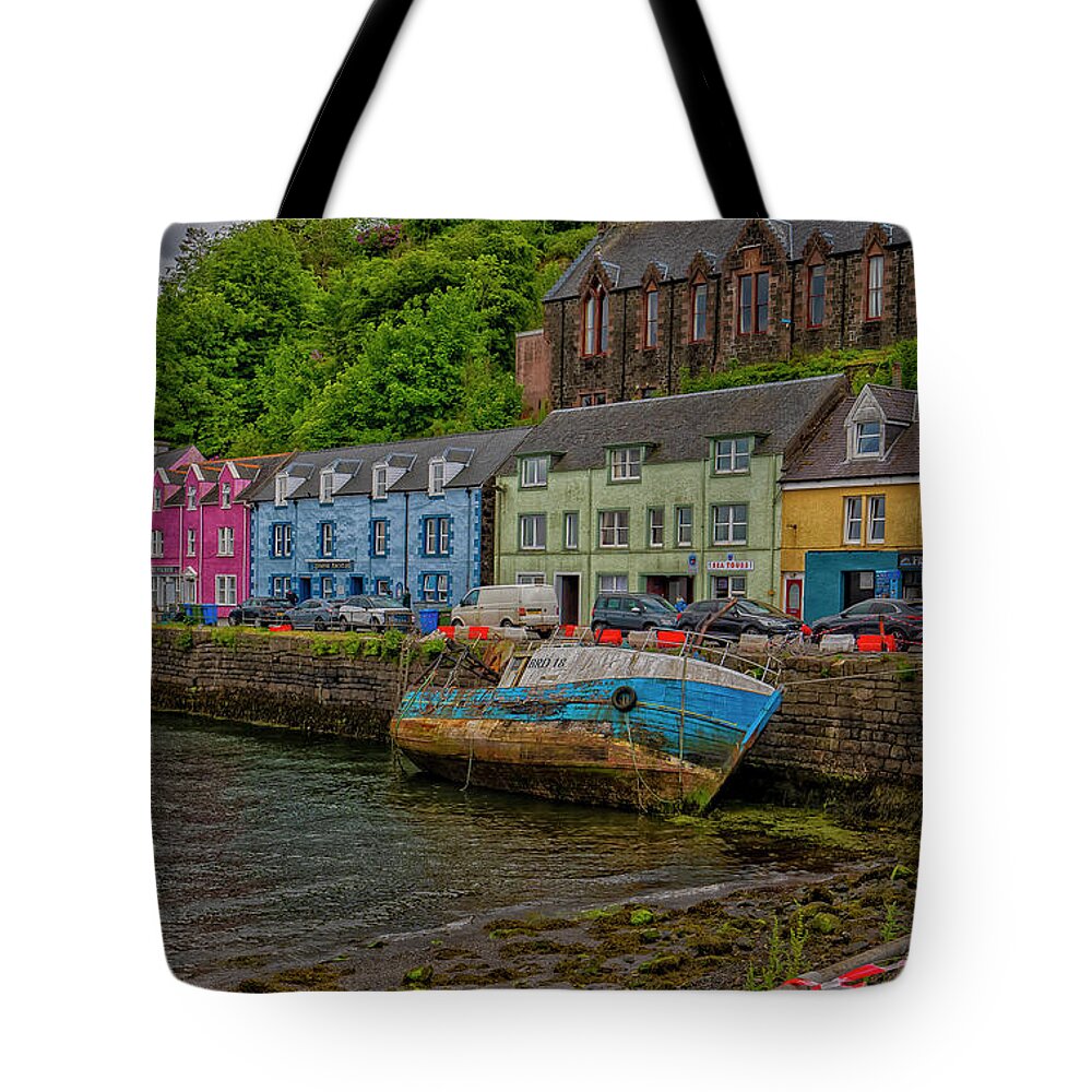 Buildings Tote Bag featuring the photograph Portree by Uri Baruch