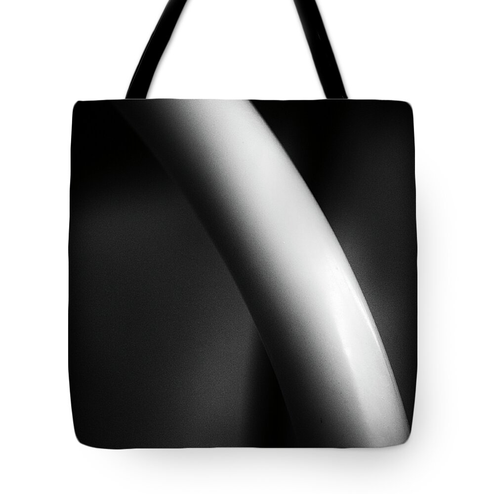 Shaft Tote Bag featuring the photograph Quietly Curving by Christi Kraft