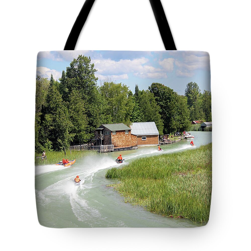 Usa Tote Bag featuring the photograph Racing on Crooked River by Robert Carter