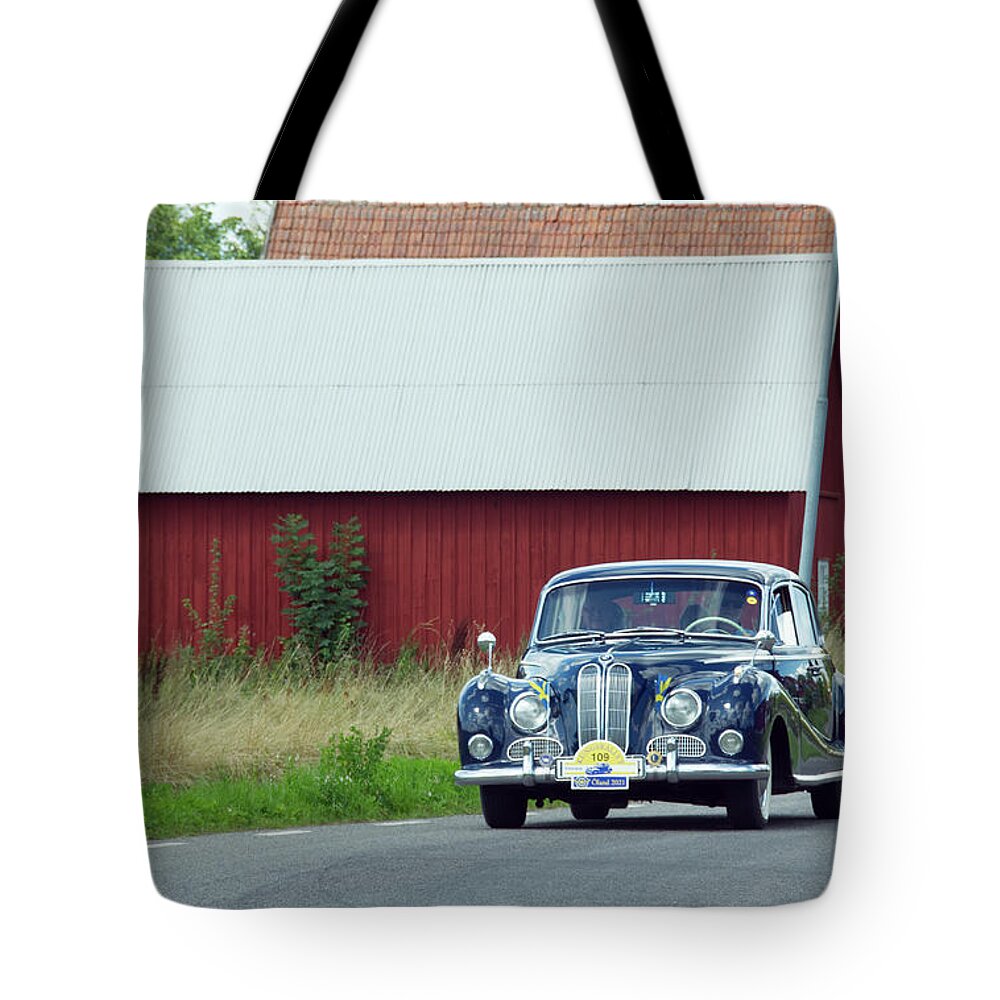 Old Car Tote Bag featuring the photograph Rally Car 109 by Elaine Berger
