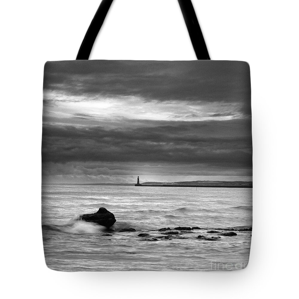 Roker Tote Bag featuring the photograph Roker Dawn by Bryan Attewell