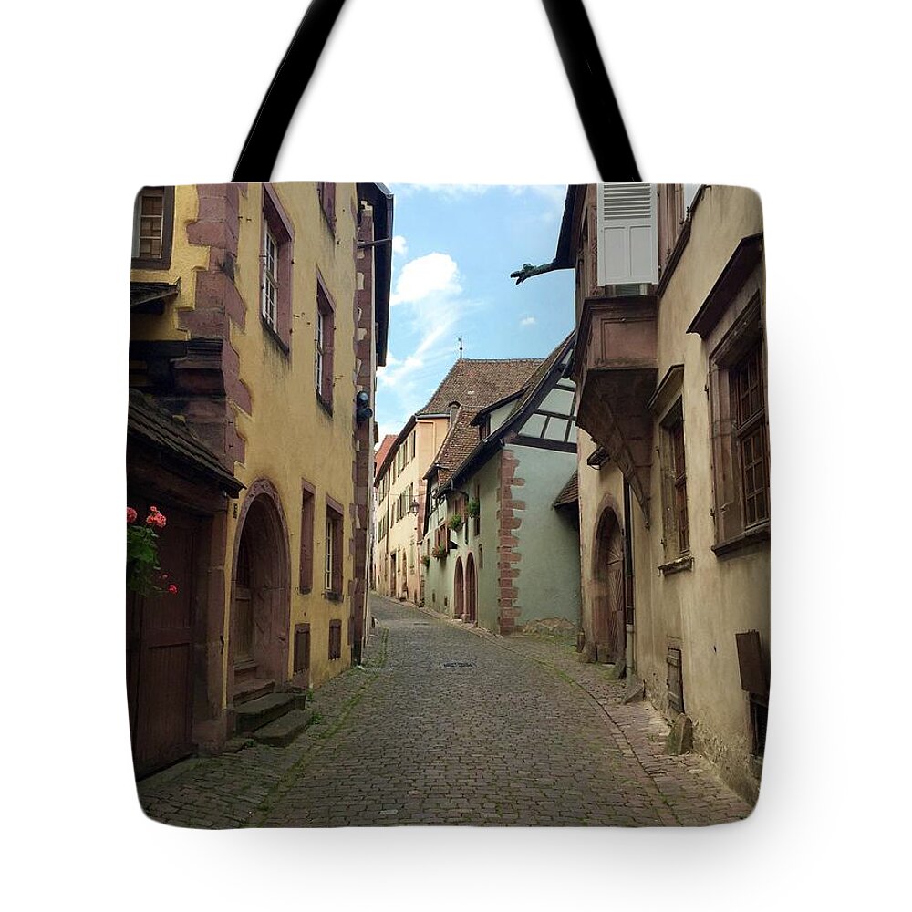 Rue Latérale Tote Bag featuring the photograph Rue Laterale by Flavia Westerwelle