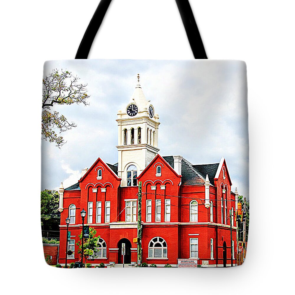 Schley Courthouse Ellaville Courthouse Stores Square Caylee Hammock Brent Cobb Tote Bag featuring the photograph Schley County Courthouse 4 3 2 by Jerry Battle