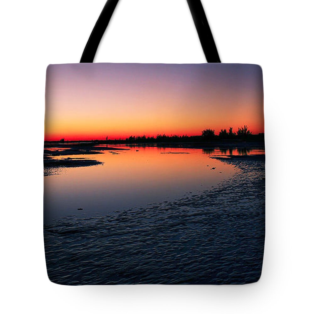 Sunset Tote Bag featuring the photograph Search For Serenity by Montez Kerr