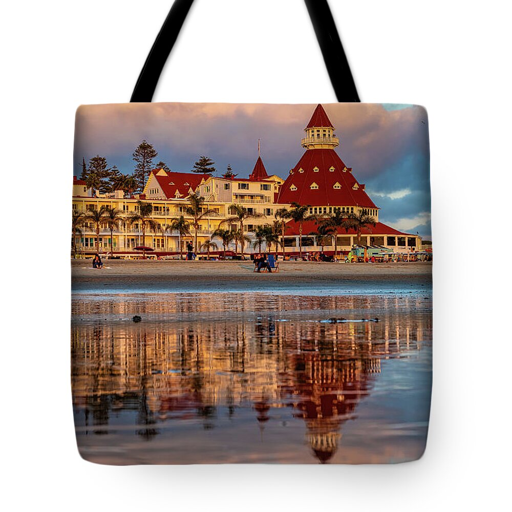 Sunset Tote Bag featuring the photograph Seaside Reflections at the Hotel del Coronado by Sam Antonio