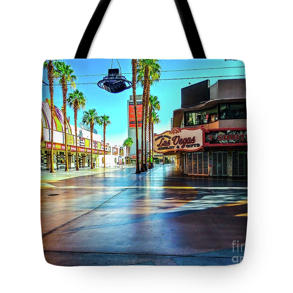 Tote Bag featuring the photograph Send a Postcard by Rodney Lee Williams