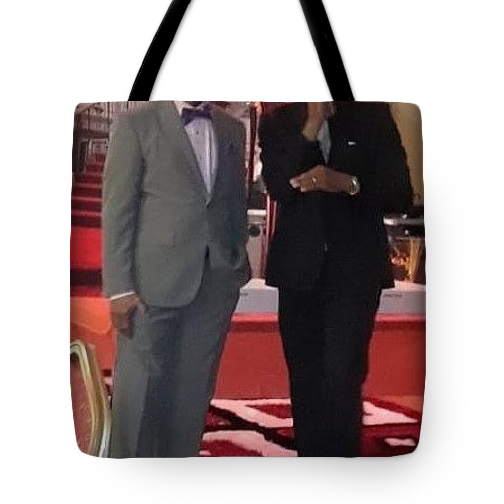  Tote Bag featuring the photograph Simmo by Trevor A Smith