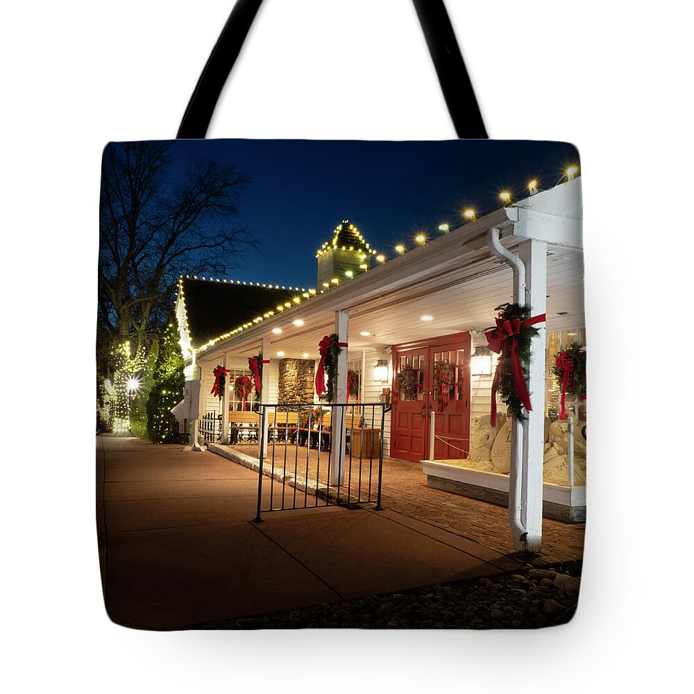Smithville Tote Bag featuring the photograph Smithville Inn at Christmas by Kristia Adams