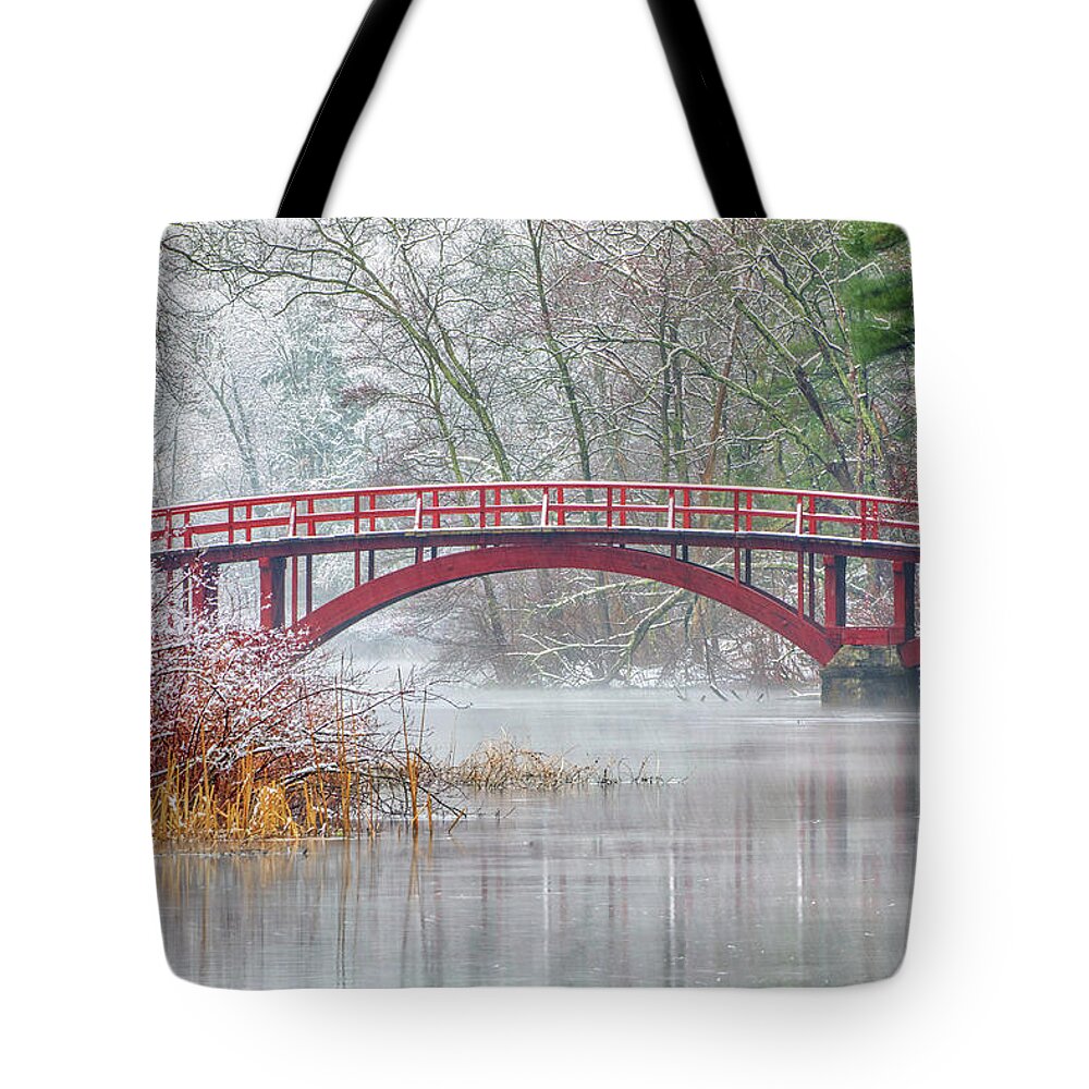 Sargent Bridge Tote Bag featuring the photograph Snow Covered Sargent Footbridge in Natick Massachusetts by Juergen Roth