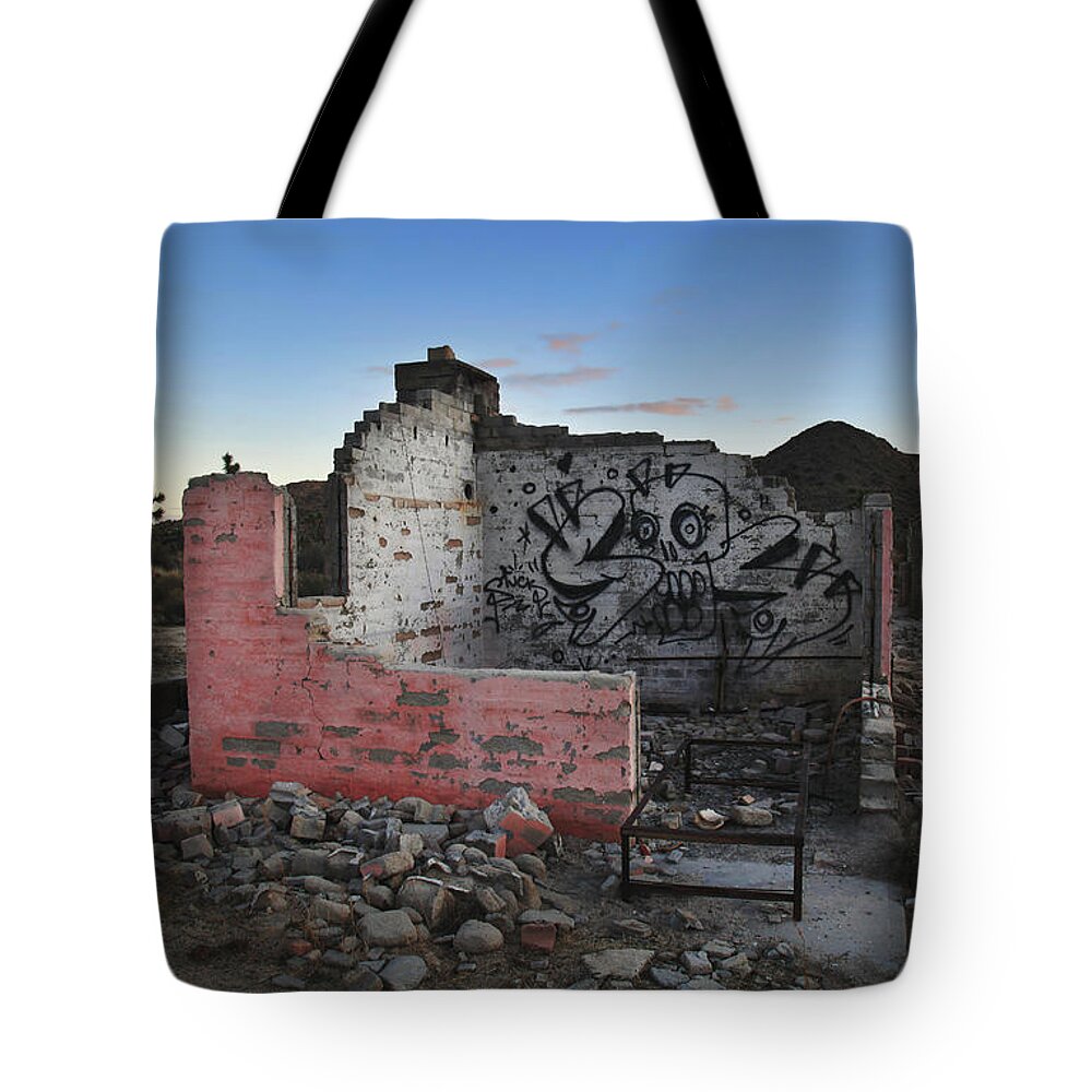 Joshua Tree National Park Tote Bag featuring the photograph S.o.s by Laurie Search