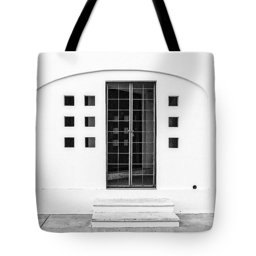Alley Tote Bag featuring the photograph SquarePeg by Carmen Kern