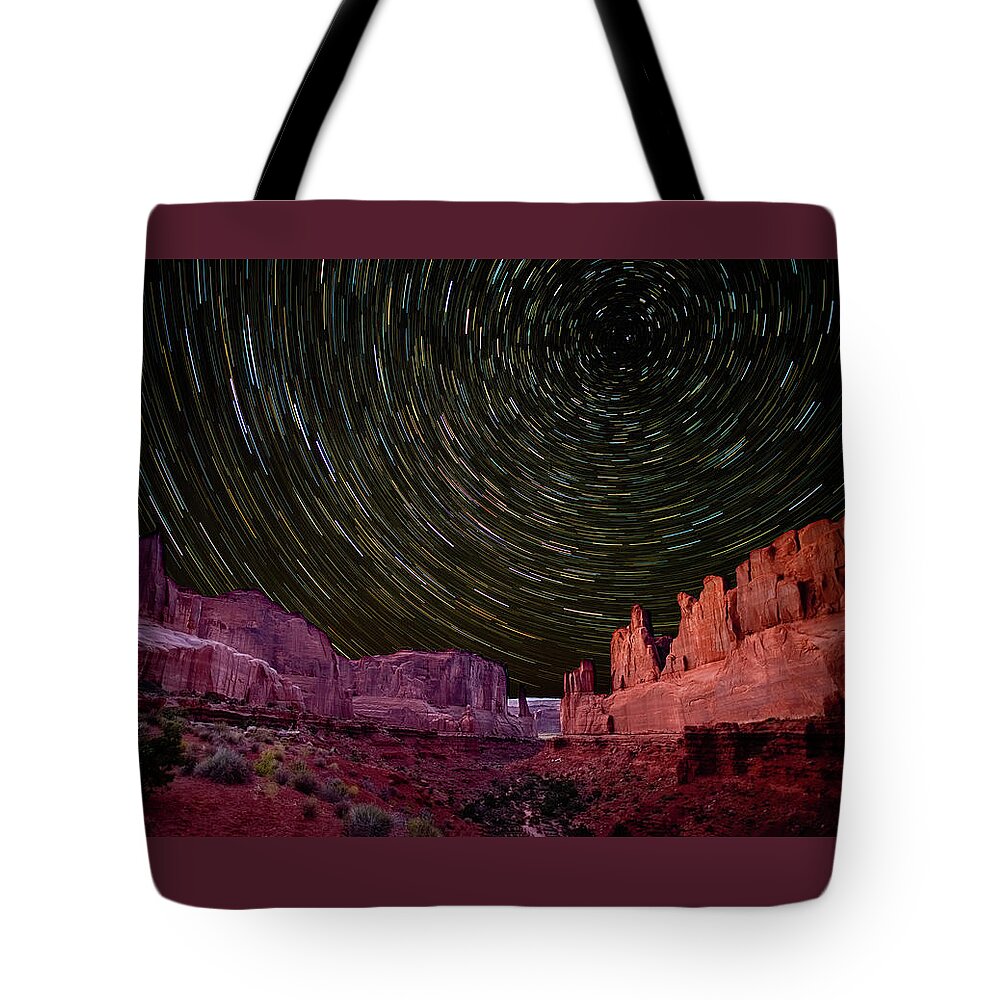 Star Tote Bag featuring the photograph Stars on Park Avenue by Paul LeSage