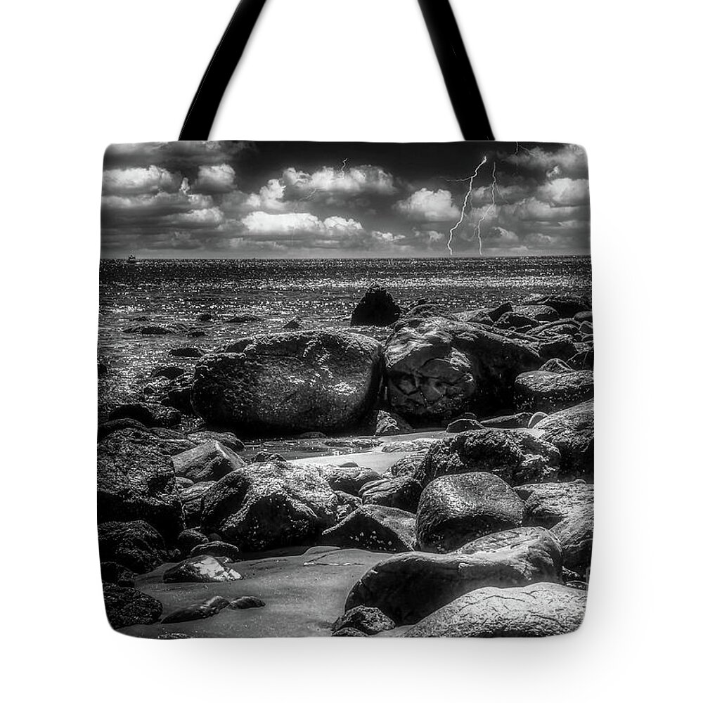 Ocean Tote Bag featuring the photograph Storm is Comin by Barry Weiss