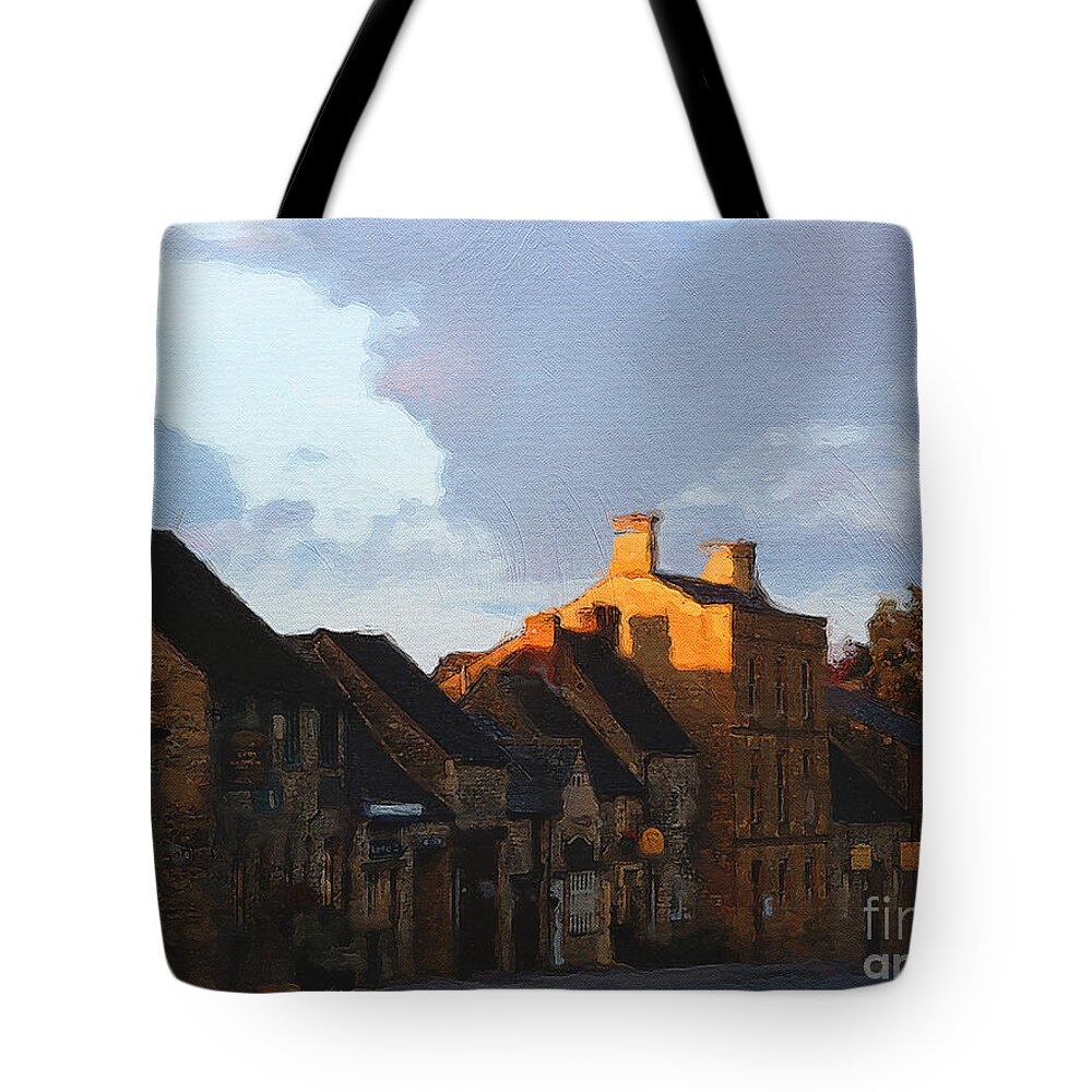 Stow-in-the-wold Tote Bag featuring the photograph Stow Street by Brian Watt