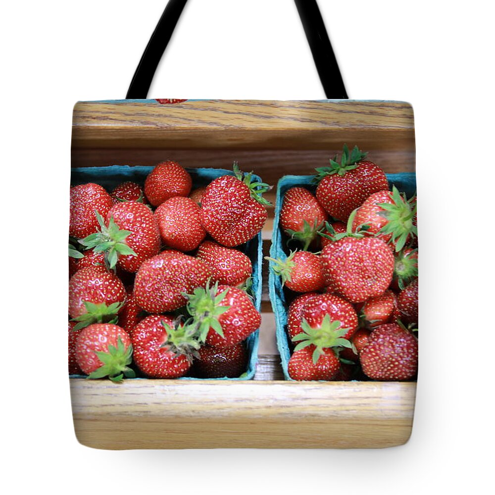 Fruit Tote Bag featuring the photograph Strawberrys by Rick Redman