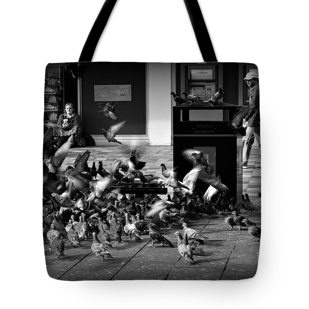 Glasgow Tote Bag featuring the photograph Street Life by Yvonne Johnstone