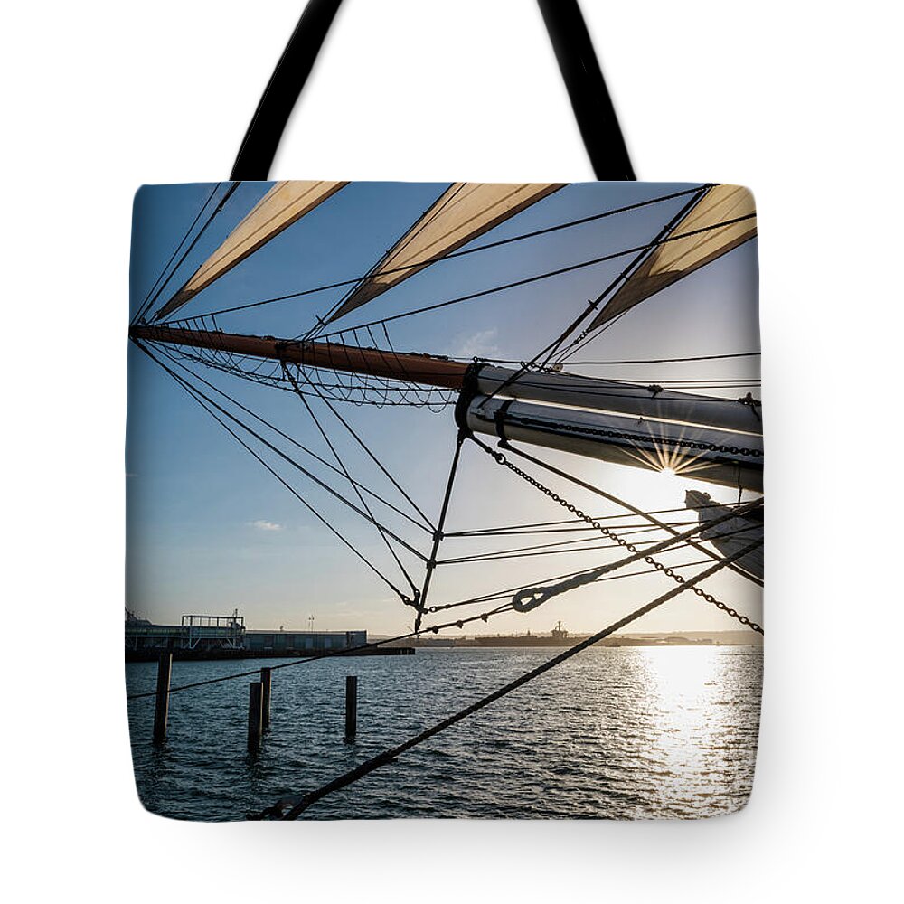 California Tote Bag featuring the photograph Sunburst on the Bow of the Star of India by David Levin