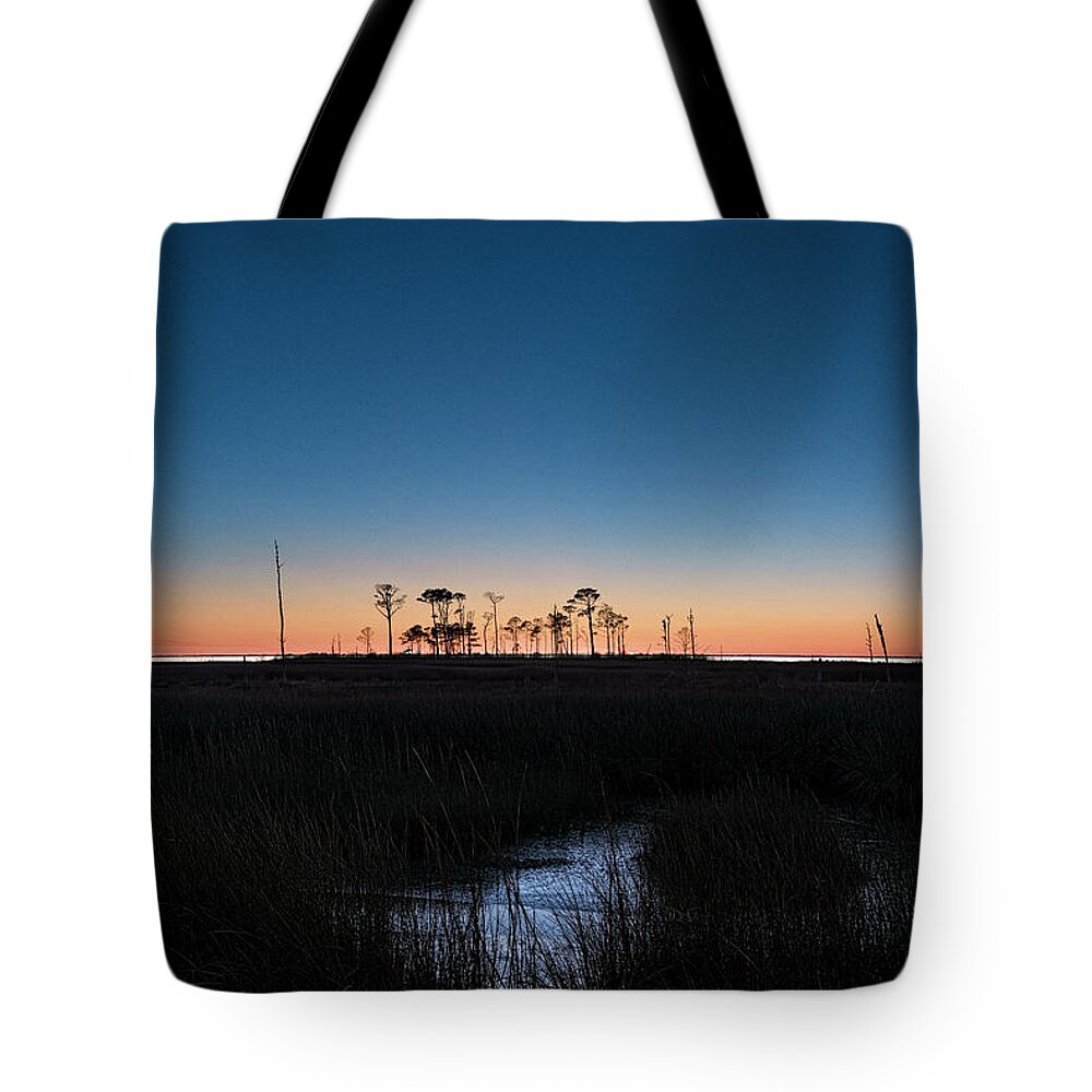 Maryland Tote Bag featuring the photograph Sundown At Hoopers 1 by Robert Fawcett
