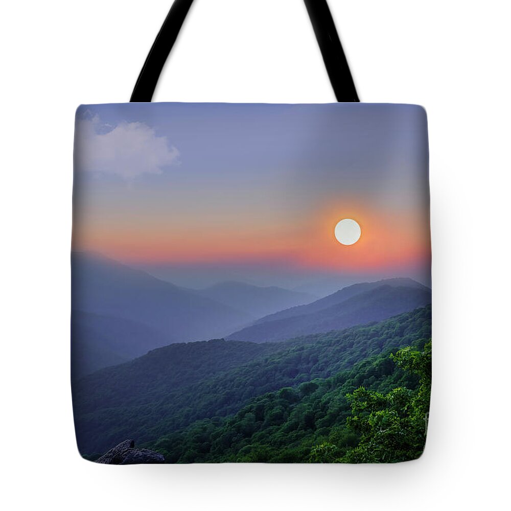 Craggy Gardens Tote Bag featuring the photograph Sunset at Craggy Gardens by Shelia Hunt