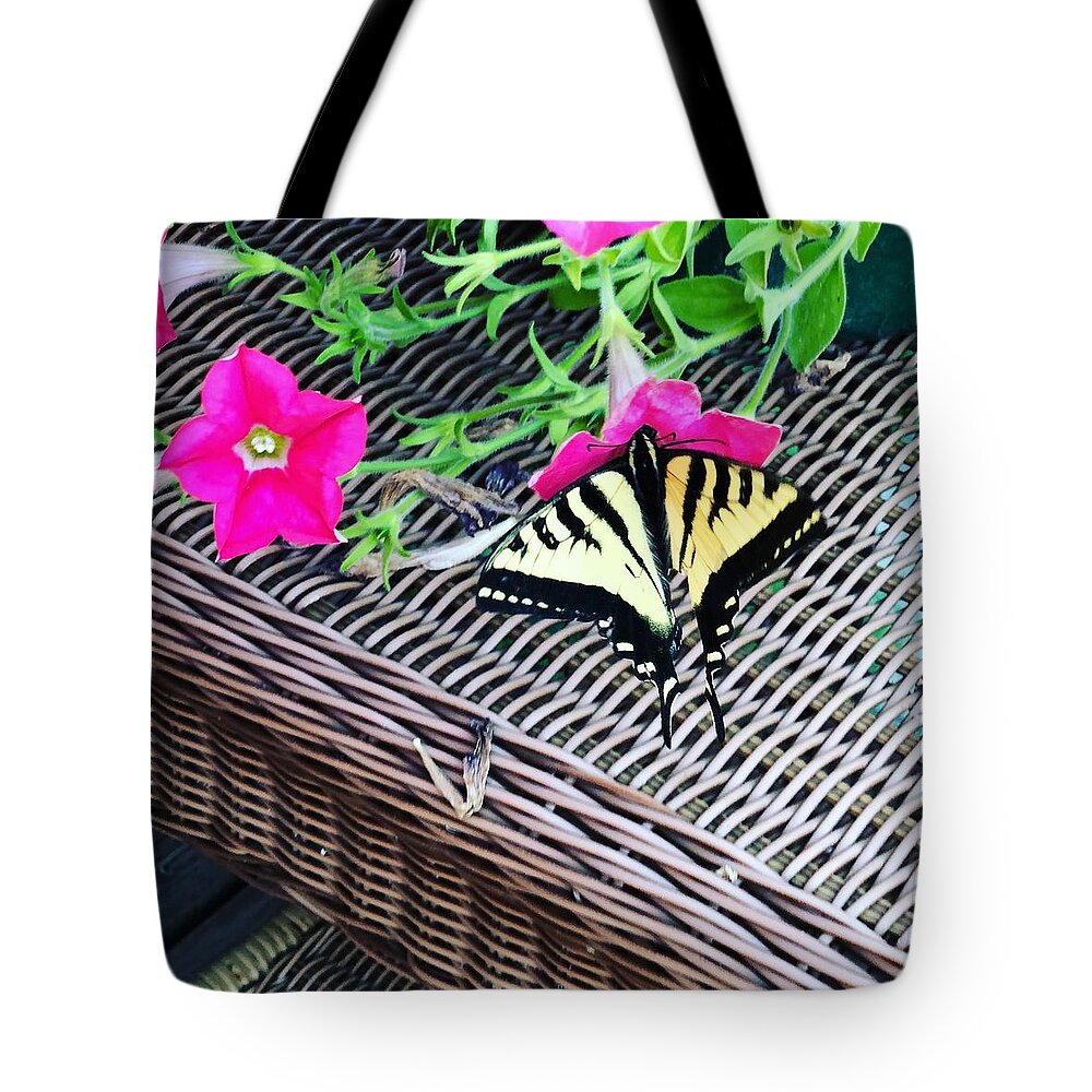 Butterfly Tote Bag featuring the photograph Swallowtail Butterfly by Grey Coopre