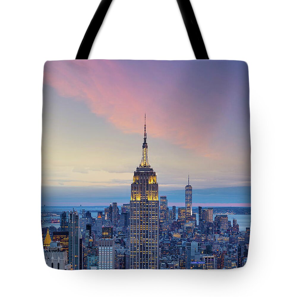 City Tote Bag featuring the photograph The Empire Strikes Back by Francesco Riccardo Iacomino