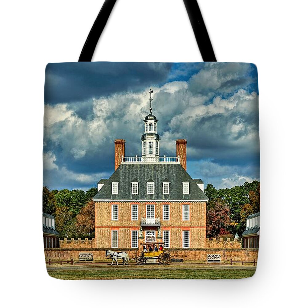 Governor's Palace Tote Bag featuring the photograph The Governor's Palace - Colonial Williamsburg by Mountain Dreams