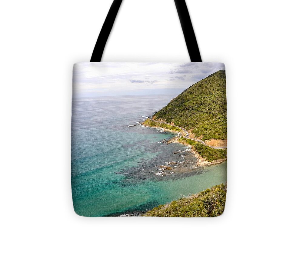 Great Ocean Road Tote Bag featuring the photograph The Great Ocean Road by Lynn Hunt