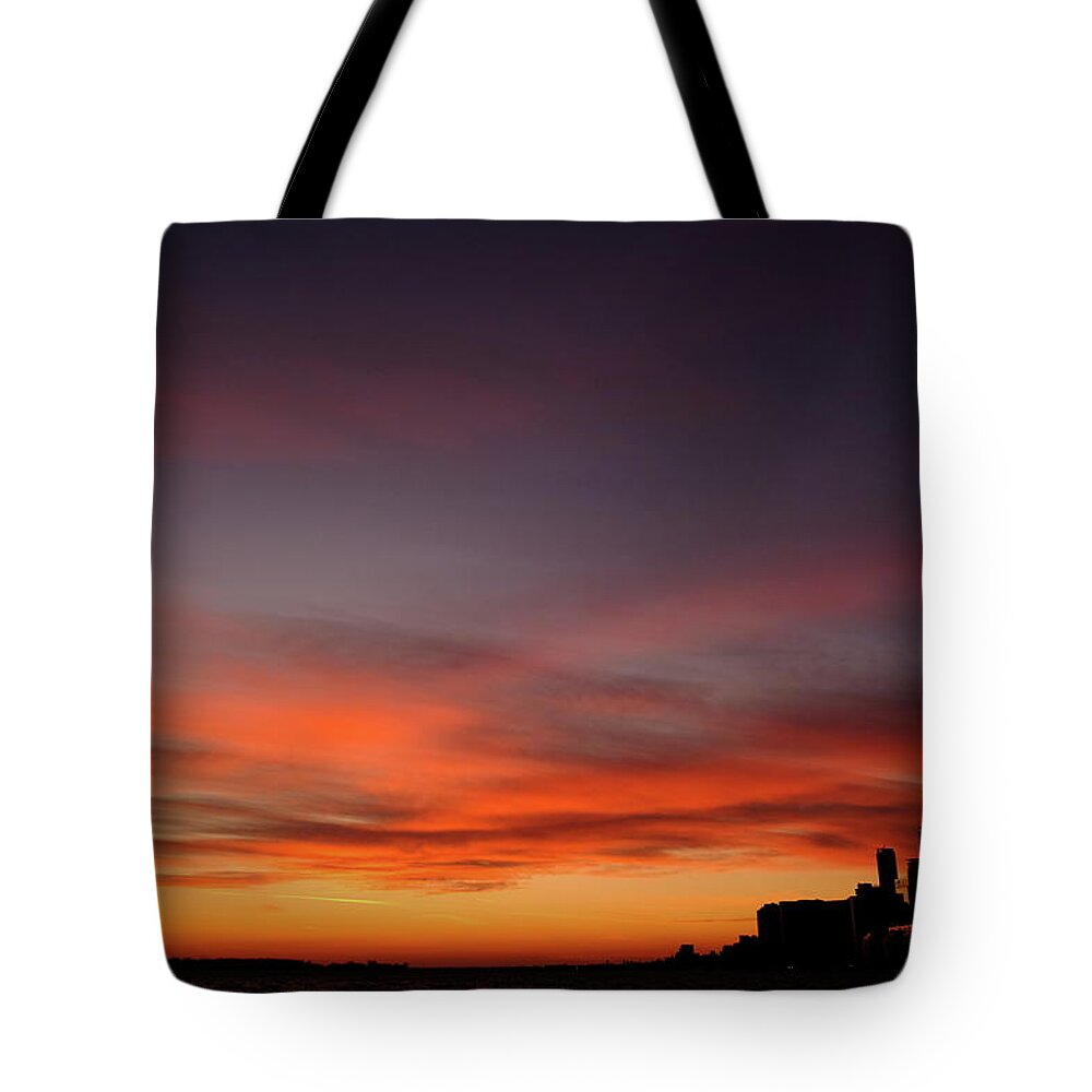 Toronto Tote Bag featuring the photograph Toronto Sunset by Kreddible Trout