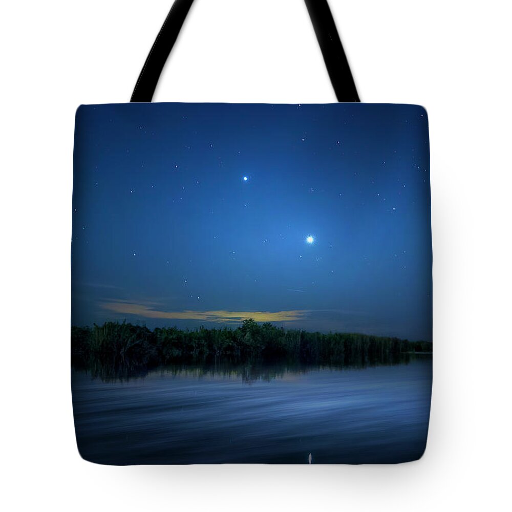 Everglades Tote Bag featuring the photograph Twilight Serenity by Mark Andrew Thomas