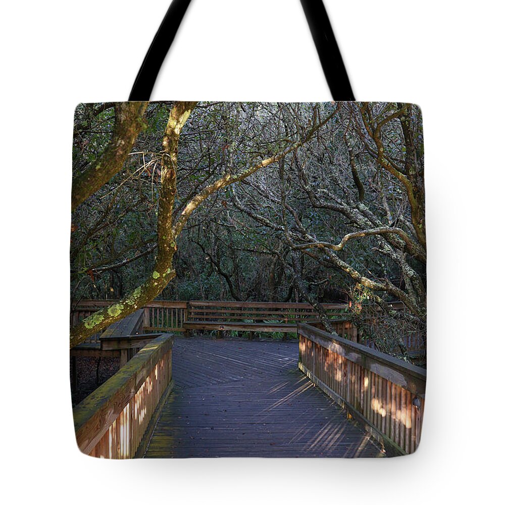 Jekyll Island Tote Bag featuring the photograph Walking The Tangle by Ed Williams