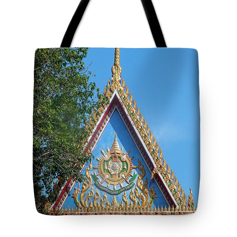 Scenic Tote Bag featuring the photograph Wat Bung Temple Gate DTHNR0221 by Gerry Gantt