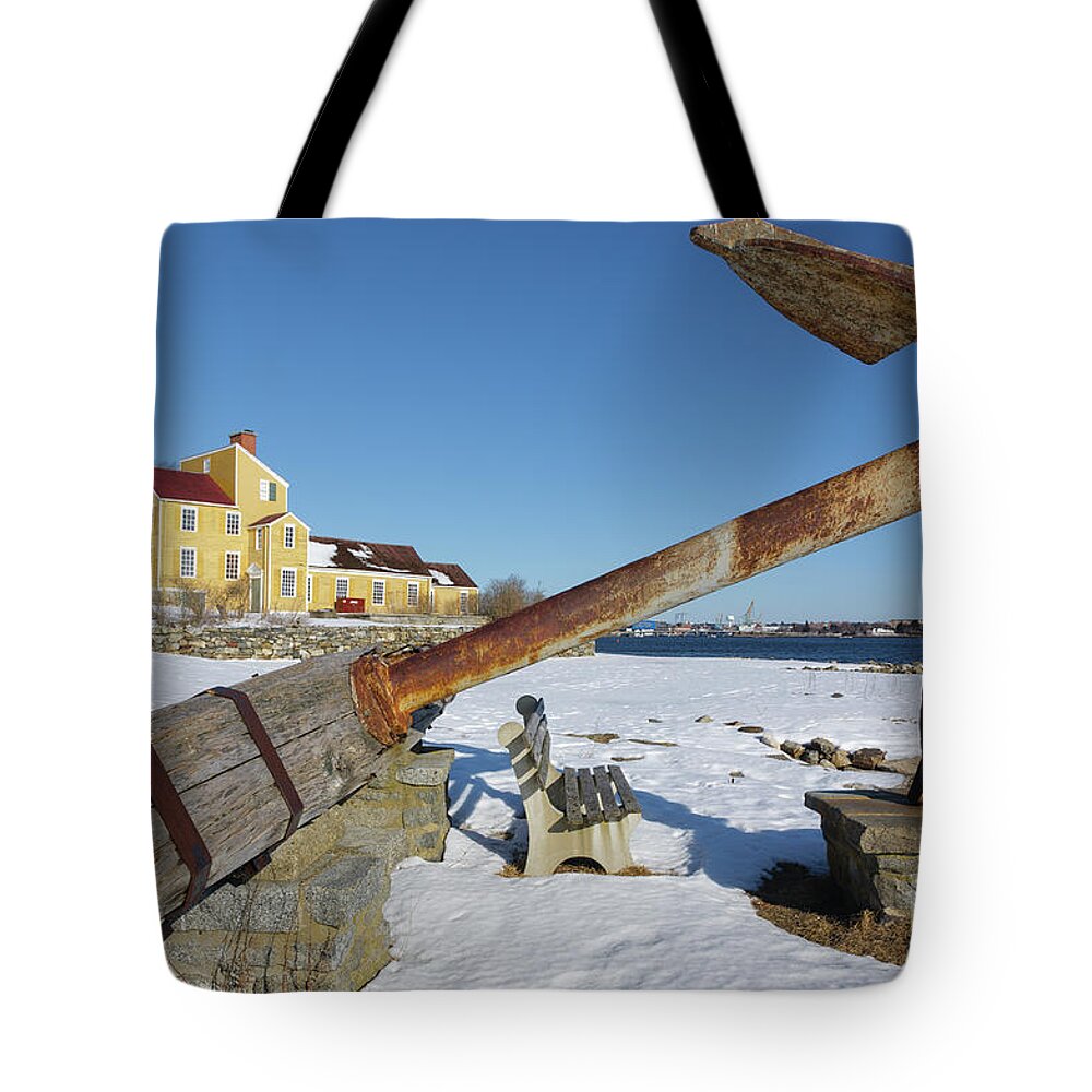 Massachusetts Bay Colony Tote Bag featuring the photograph Wentworth Coolidge Mansion - Portsmouth New Hampshire by Erin Paul Donovan