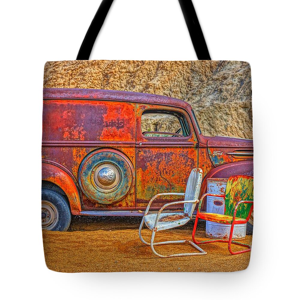  Tote Bag featuring the photograph Where We Stop Along The Way by Rodney Lee Williams