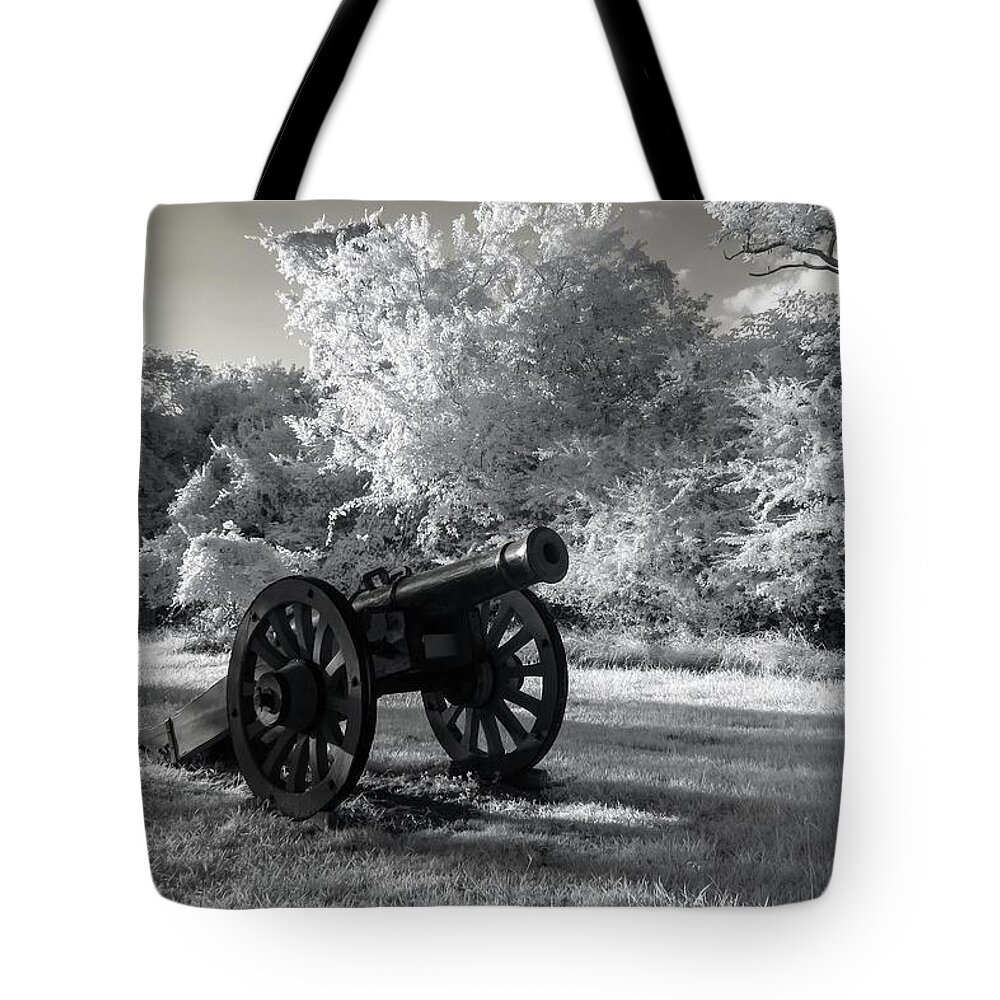 Cannons Tote Bag featuring the photograph Yorktown Cannon Infrared by Liza Eckardt