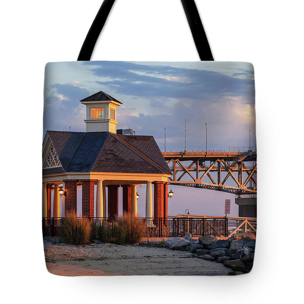 Yorktown Tote Bag featuring the photograph Yorktown Pavilion at Sunrise by Rachel Morrison