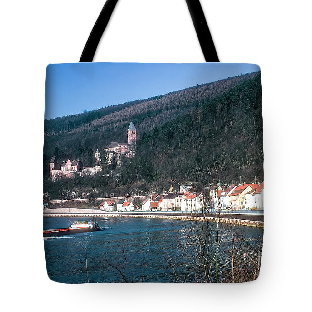 Zwingenberg Castle Tote Bag featuring the photograph Zwingenberg Castle by Bob Phillips